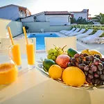 Sunset Deluxe