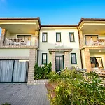 Sunset Deluxe Villa Vir