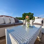 Sunset Deluxe * Vir