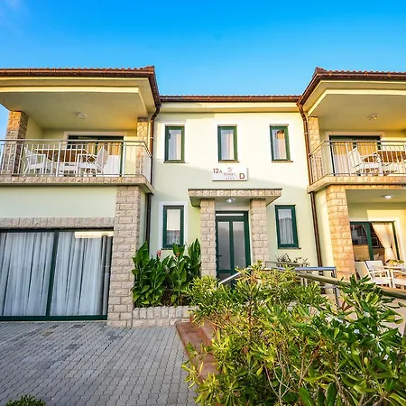Sunset Deluxe Villa Vir