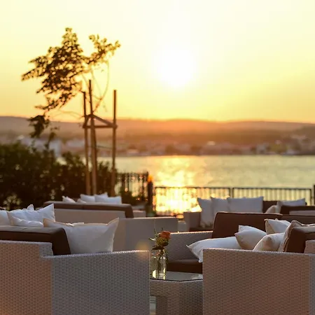Villa Sunset Deluxe Vir